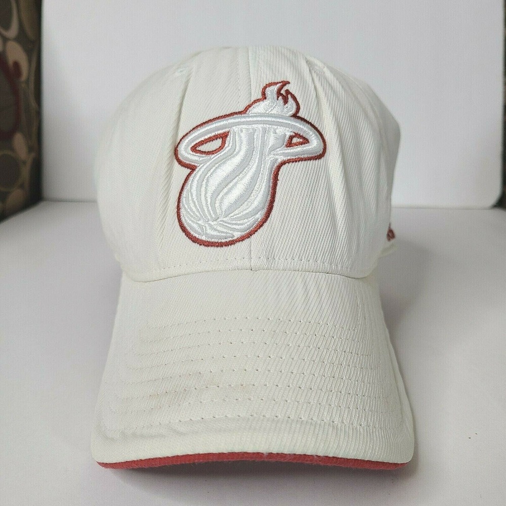 Miami Heat Adidas NBA Flex-Fit Men's Fitted Cap Hat - Size: S/M White